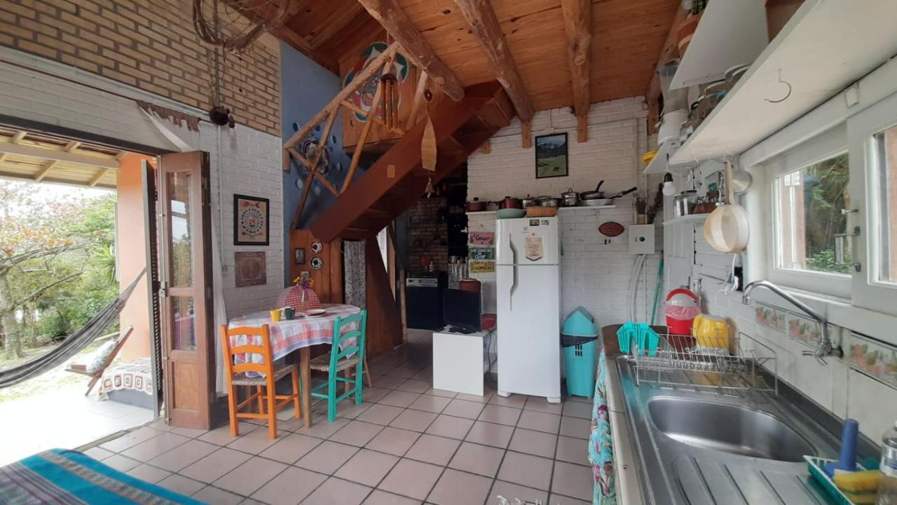 Paikea Hostel Praia Do Rosa Extérieur photo